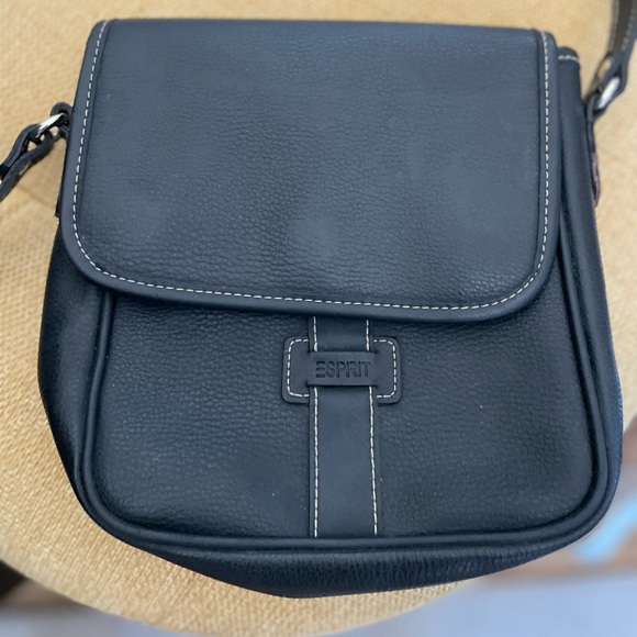 Esprit cross body bag black - Picture 3 of 4